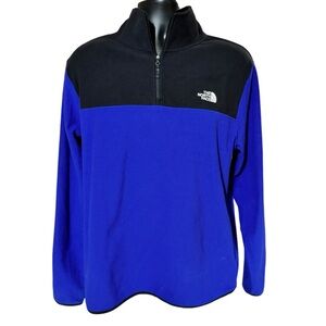 The North Face Tka Glacier Quarter Zip Fleece Pullover.